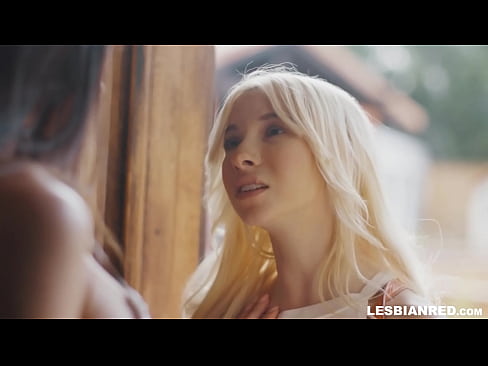 ❤️ Kız birkaç ay sonra eve gelir ve üvey annesinin amını yemeye başlar ️ Porno tr.milfnut-net.ru ❌️